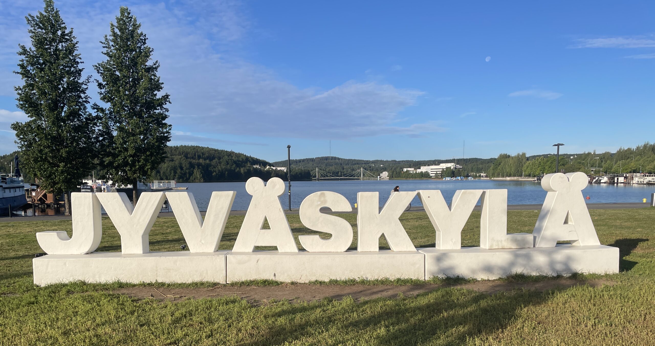 Jyväskylä-kyltti Satamassa.